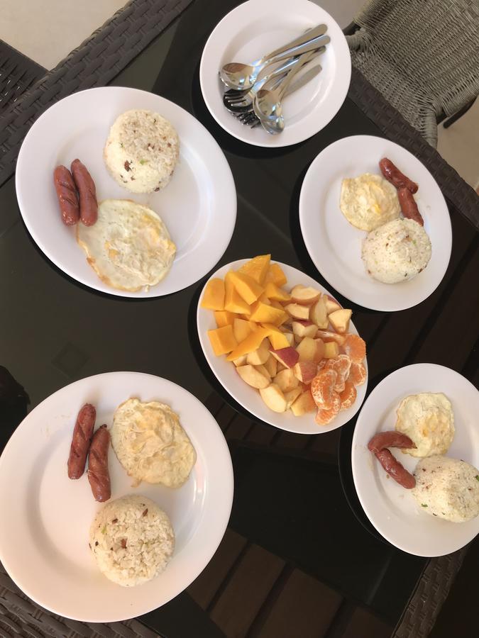 Melronz Inn Oslob Eksteriør bilde